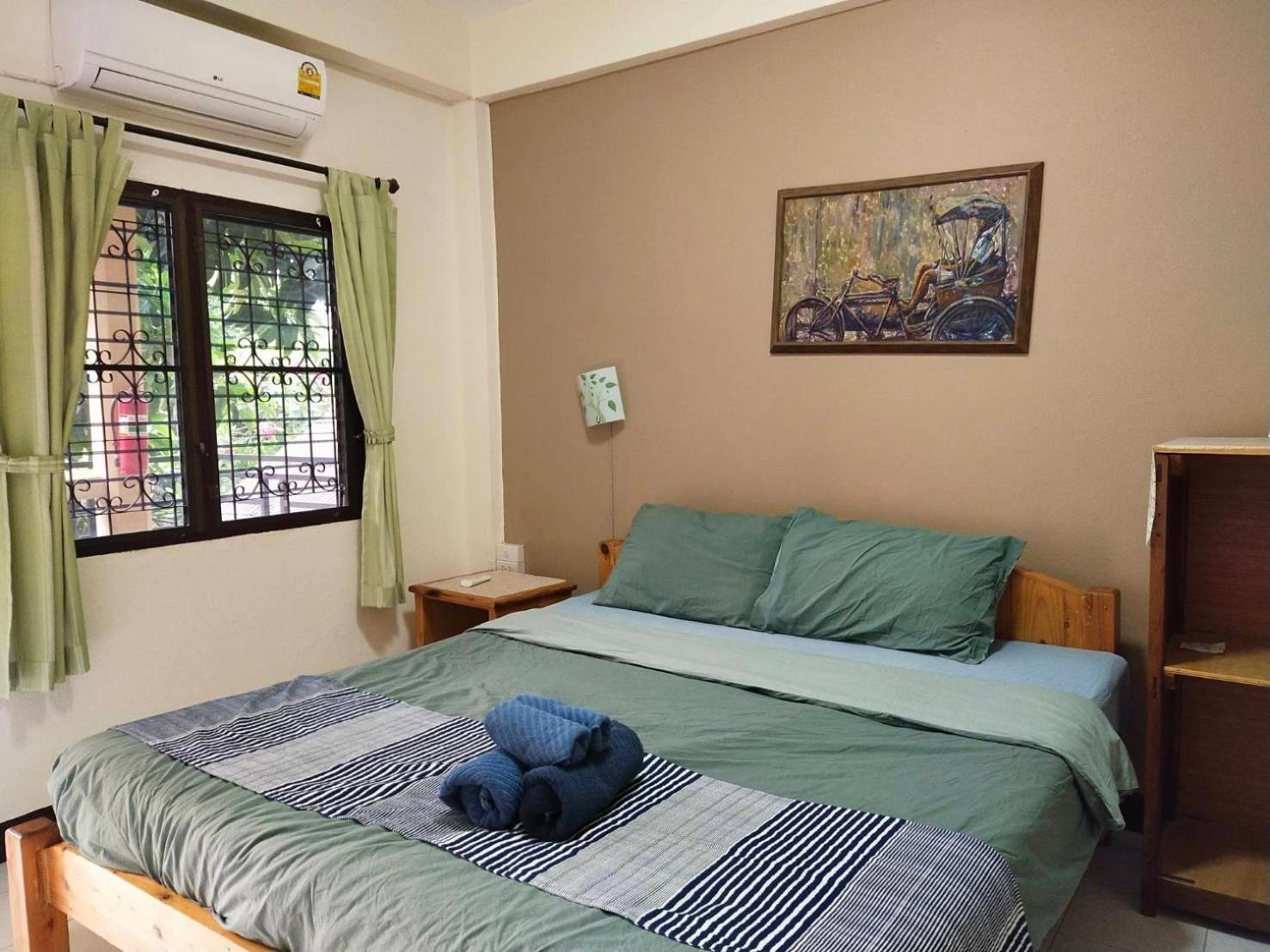 The Shire Guesthouse Chiang Mai Bilik gambar
